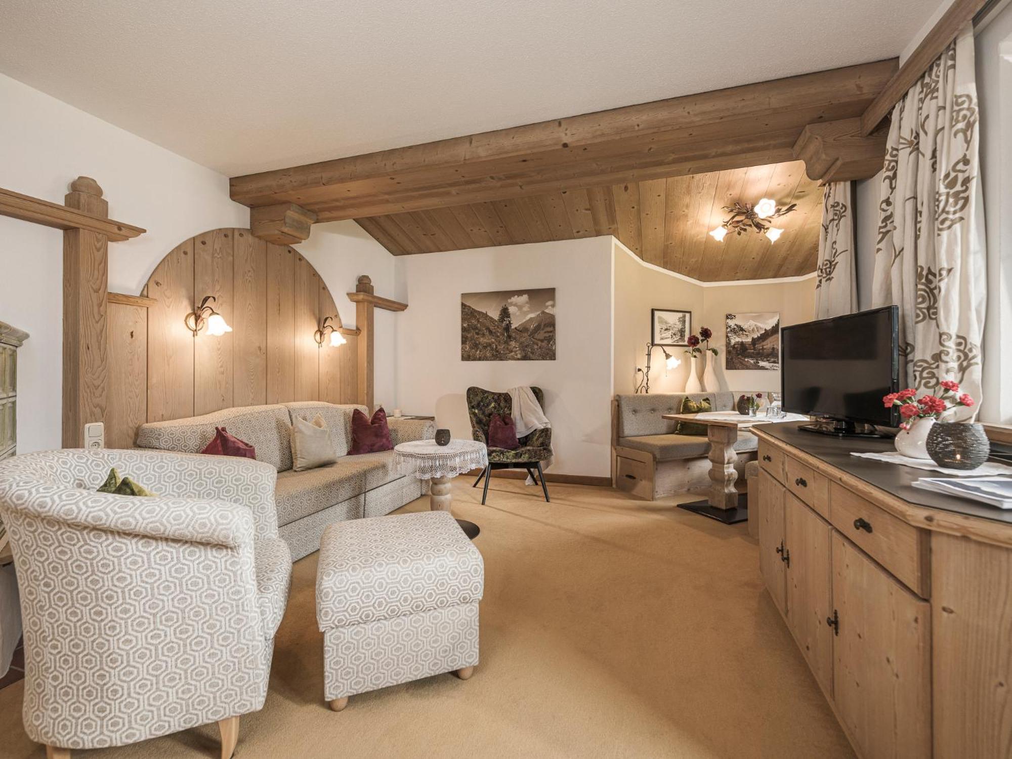 Apparthotel "Landhaus Veronika" Mayrhofen Luaran gambar